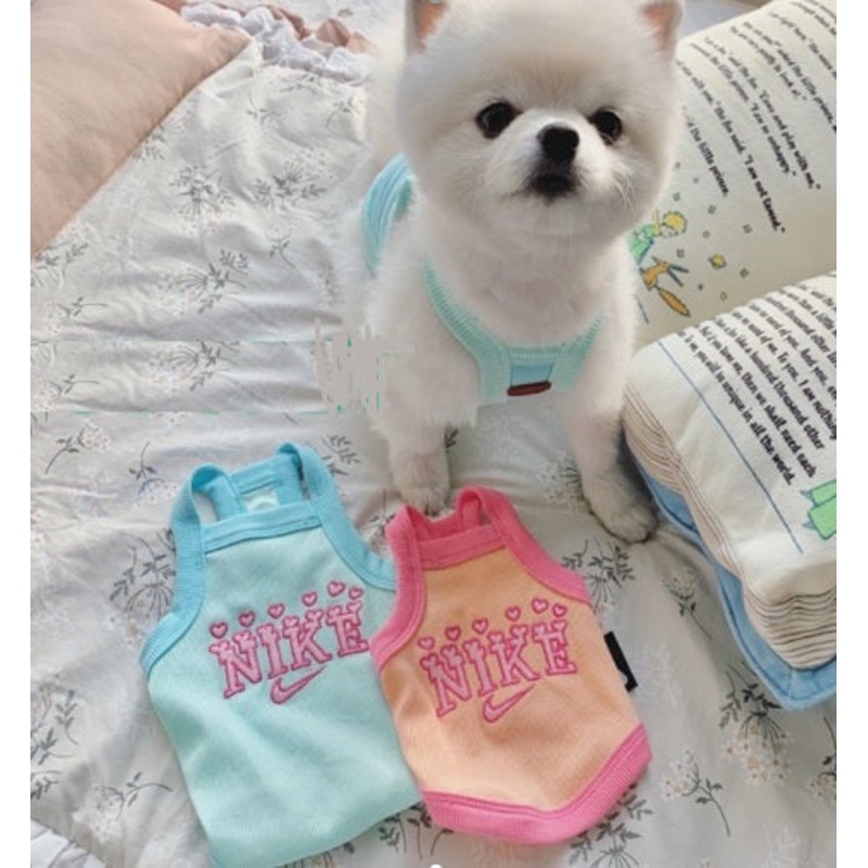 NEW Niike dog t-shirt