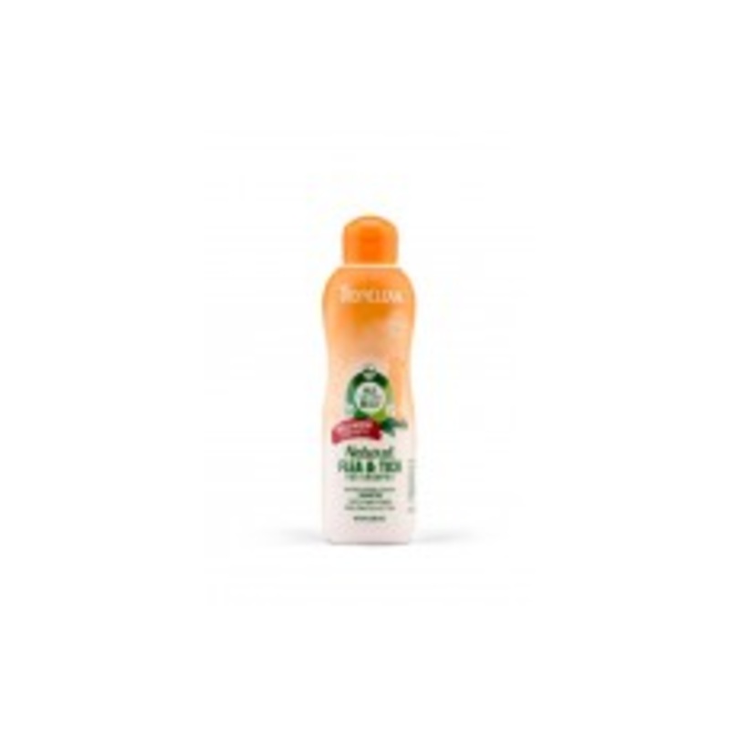 TropiClean Natural Flea and Tick Maximum Strength Shampoo for Dogs 20 fl. oz