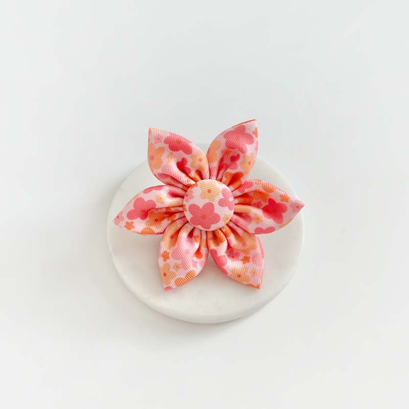 Summer Bloom Collar Flower