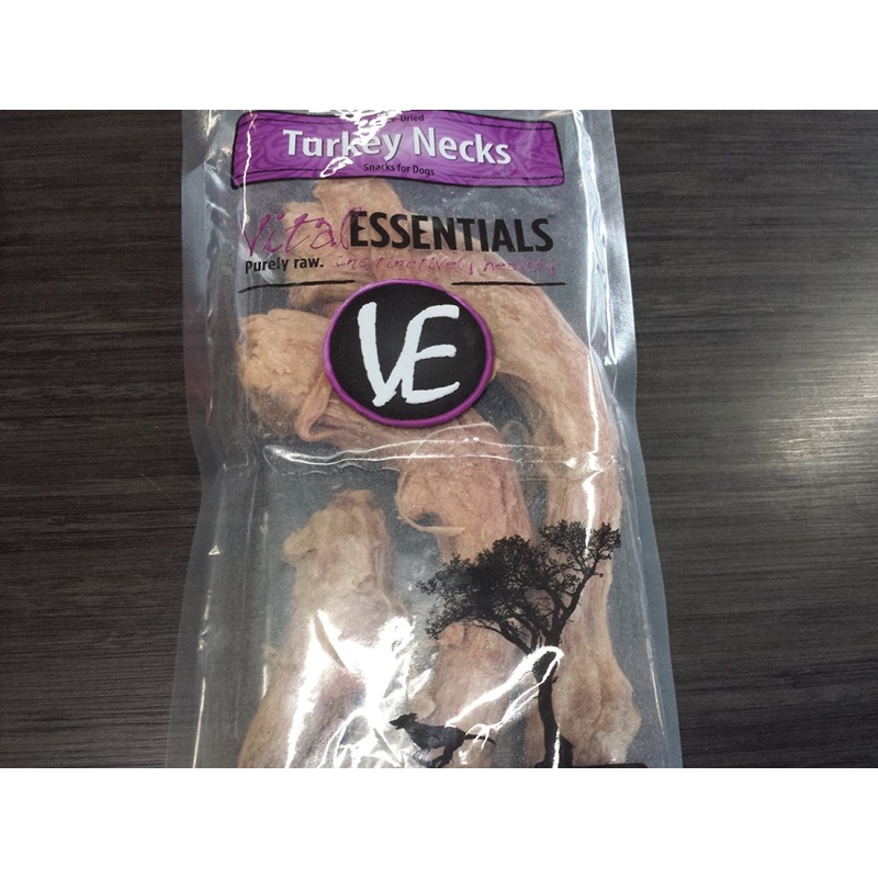 Northwest Naturals Dried Turkey Necks - 4 Count